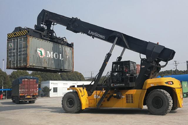 Xe nâng Reach Stacker Liugong LRS4531E